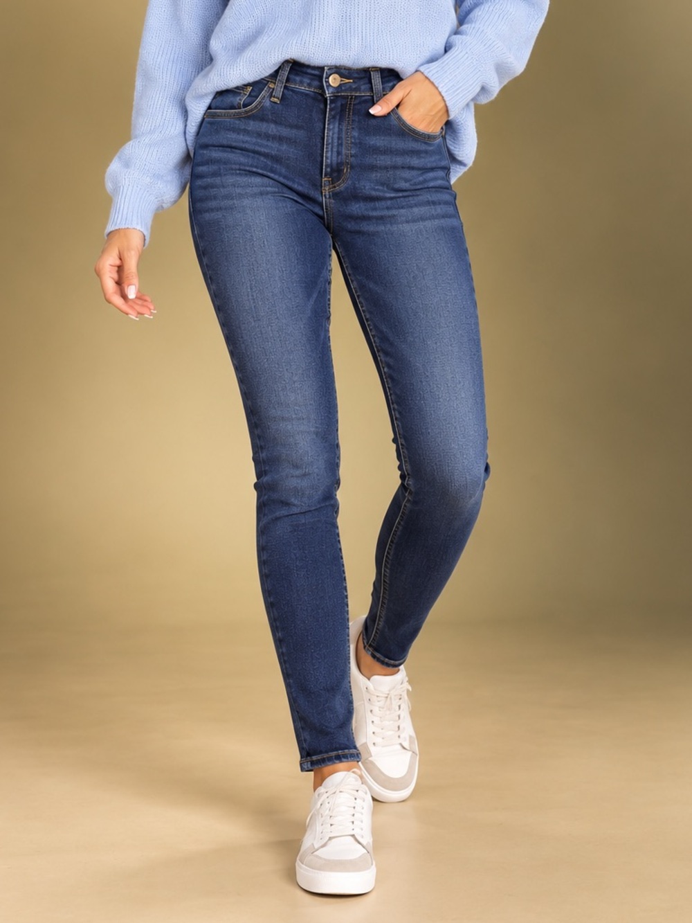American Eagle Super Stretch Dark Wash Skinny Jeans Size 8